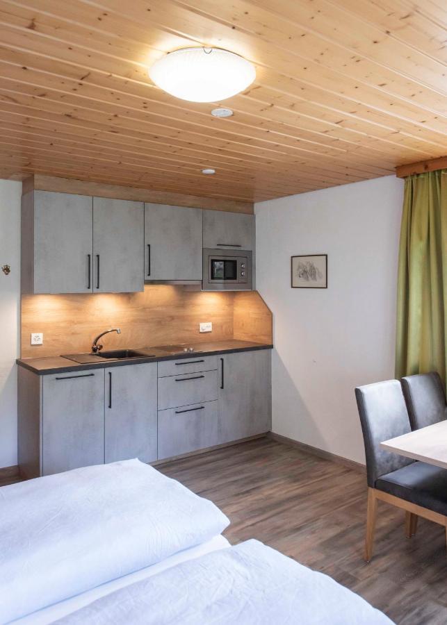 Apartment Madlaina ザムナウン エクステリア 写真