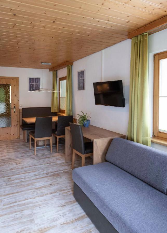 Apartment Madlaina ザムナウン エクステリア 写真