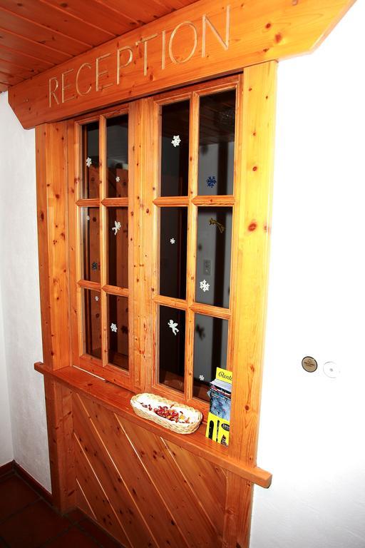 Apartment Madlaina ザムナウン エクステリア 写真
